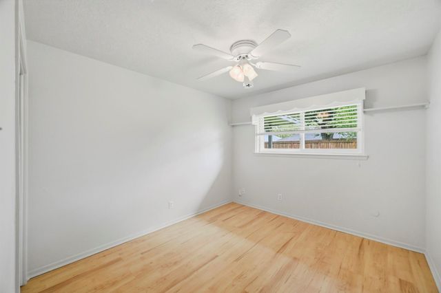2705 Lufkin Lane, Deer Park, TX 77536