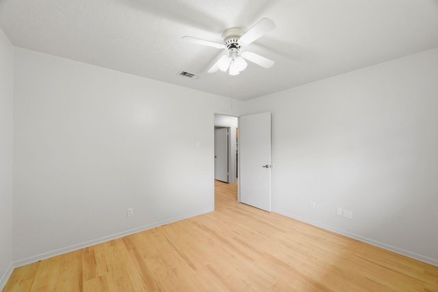 2705 Lufkin Lane, Deer Park, TX 77536