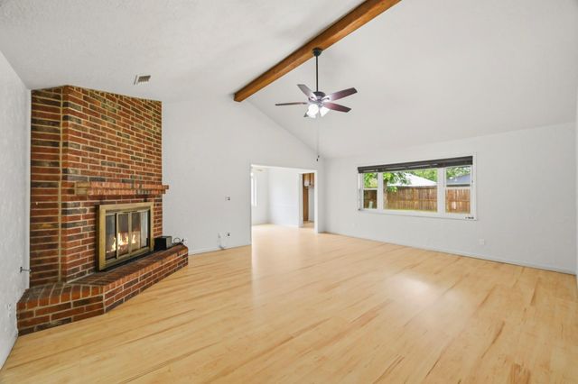 2705 Lufkin Lane, Deer Park, TX 77536