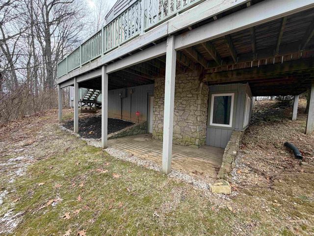 2812 W Fawkesway Drive, Bloomington, IN 47404