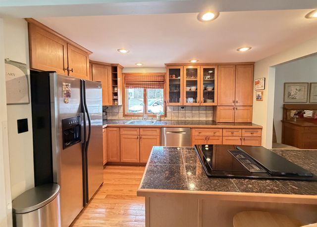 2812 W Fawkesway Drive, Bloomington, IN 47404