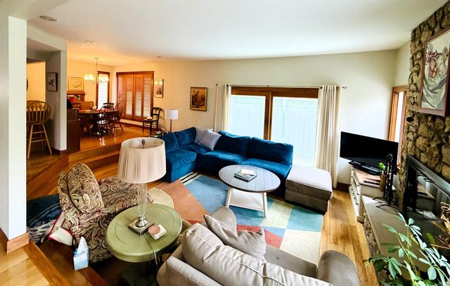 2812 W Fawkesway Drive, Bloomington, IN 47404