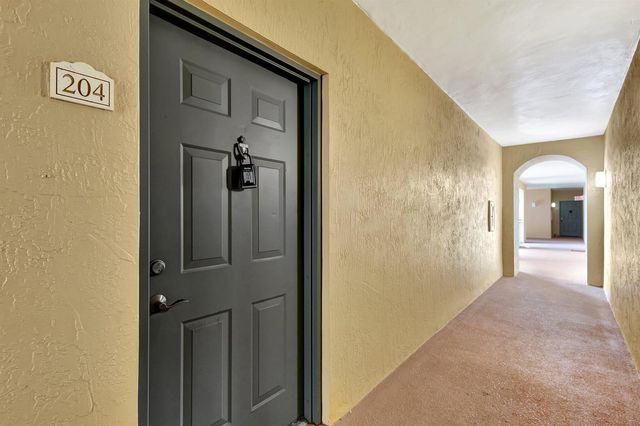 11760 Saint Andrews Place 204, Wellington, FL 33414