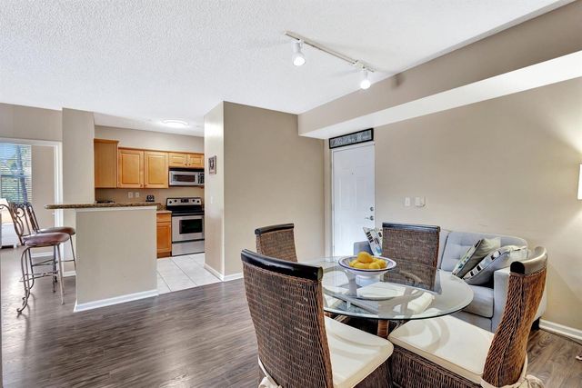 11760 Saint Andrews Place 204, Wellington, FL 33414