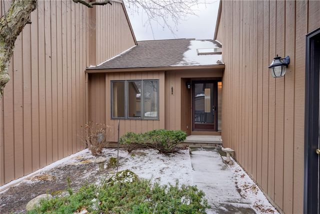 31 Sky Ridge Drive, Penfield, NY 14625