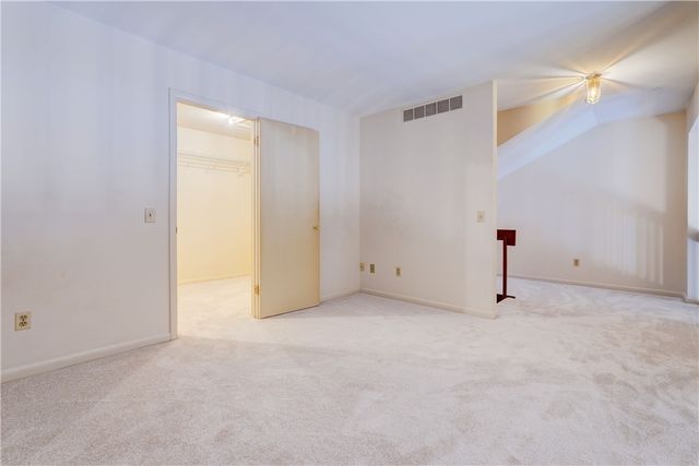 31 Sky Ridge Drive, Penfield, NY 14625