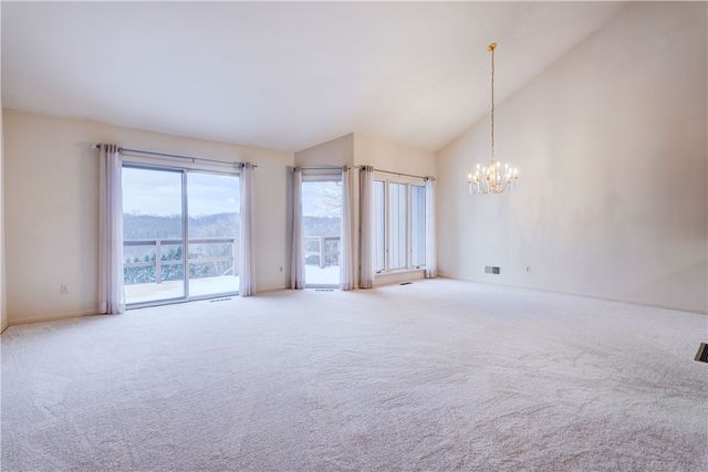 31 Sky Ridge Drive, Penfield, NY 14625