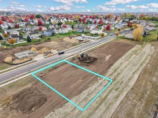 302 Michelle Lane, Cottage Grove, WI 53527