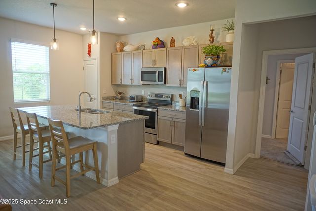 1909 Thomasville Avenue SE, Palm Bay, FL 32909