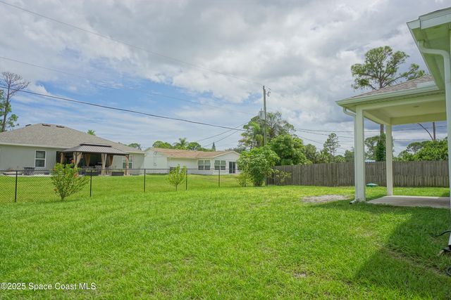 1909 Thomasville Avenue SE, Palm Bay, FL 32909