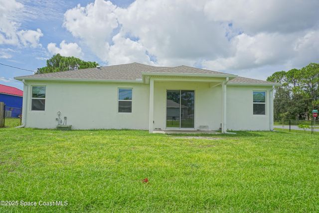 1909 Thomasville Avenue SE, Palm Bay, FL 32909