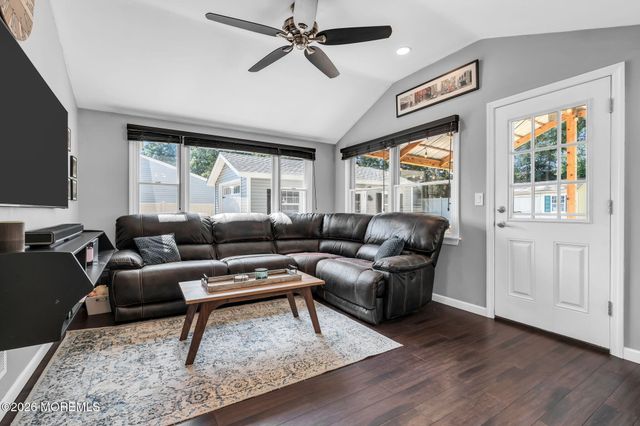 3119 Hiawatha Avenue, Point Pleasant, NJ 08742