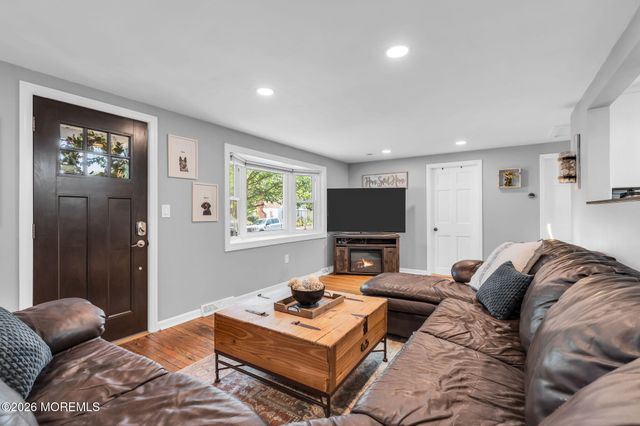 3119 Hiawatha Avenue, Point Pleasant, NJ 08742