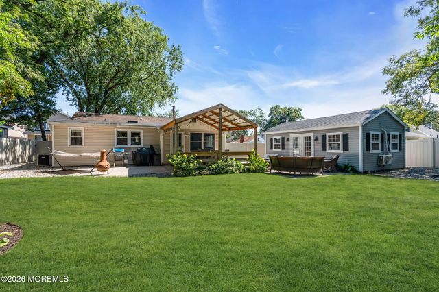 3119 Hiawatha Avenue, Point Pleasant, NJ 08742