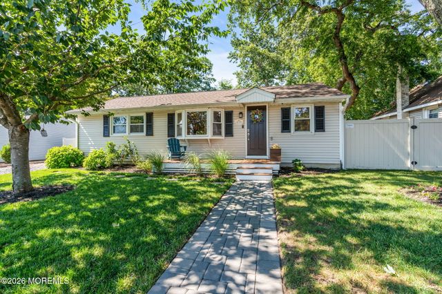 3119 Hiawatha Avenue, Point Pleasant, NJ 08742