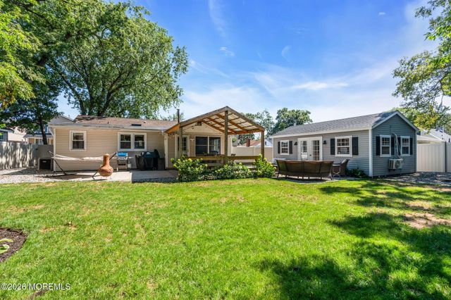 3119 Hiawatha Avenue, Point Pleasant, NJ 08742