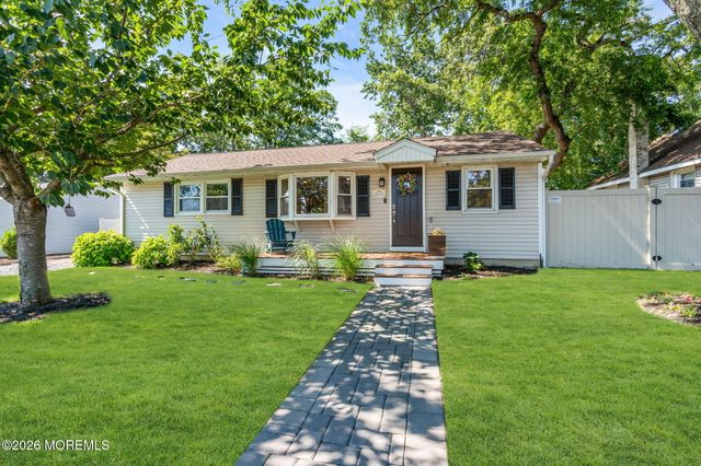 3119 Hiawatha Avenue, Point Pleasant, NJ 08742