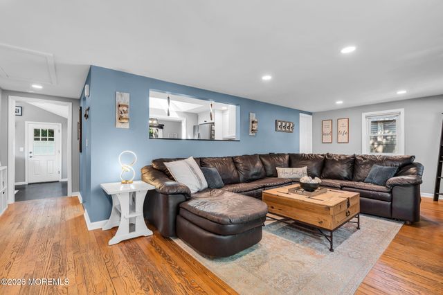 3119 Hiawatha Avenue, Point Pleasant, NJ 08742