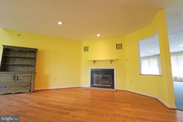645 NIBLICK LN, Wallingford, PA 19086