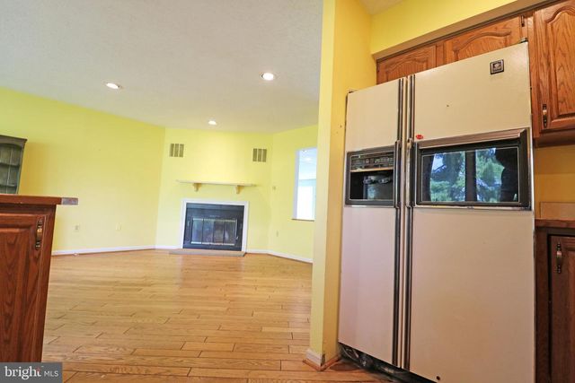 645 NIBLICK LN, Wallingford, PA 19086