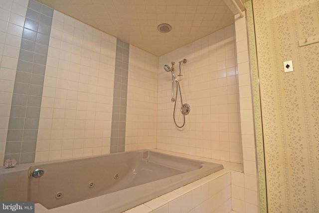 645 NIBLICK LN, Wallingford, PA 19086