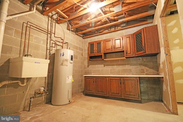 645 NIBLICK LN, Wallingford, PA 19086