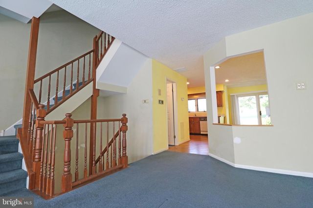 645 NIBLICK LN, Wallingford, PA 19086