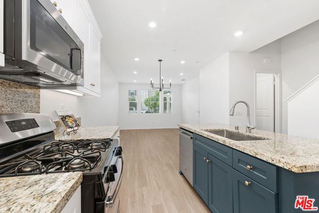 16029 Voyager Avenue, Chino, CA 91708