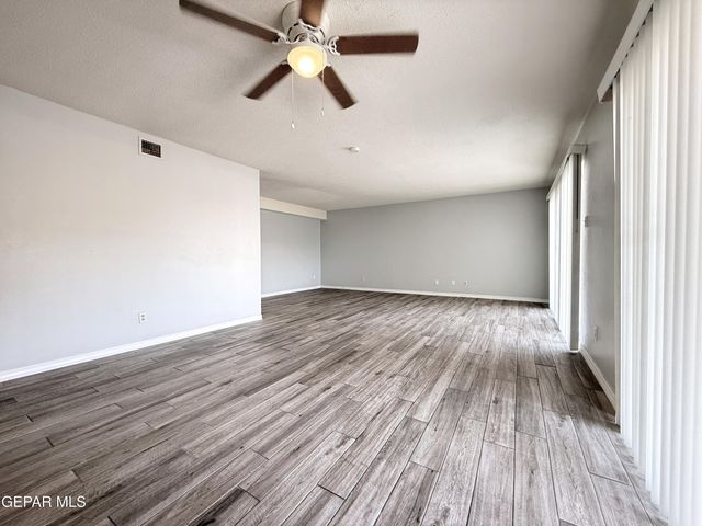 4800 N Stanton 183 Street 183, El Paso, TX 79902