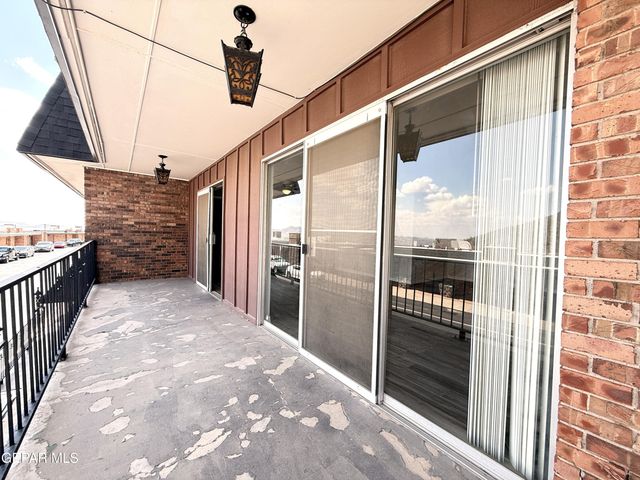 4800 N Stanton 183 Street 183, El Paso, TX 79902