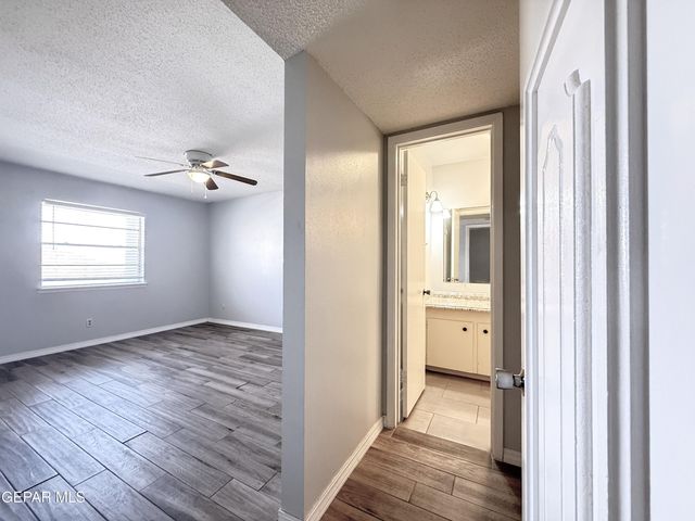 4800 N Stanton 183 Street 183, El Paso, TX 79902