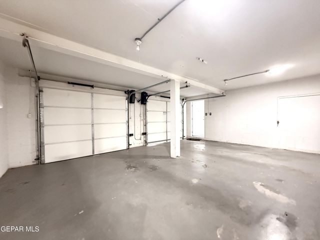 4800 N Stanton 183 Street 183, El Paso, TX 79902
