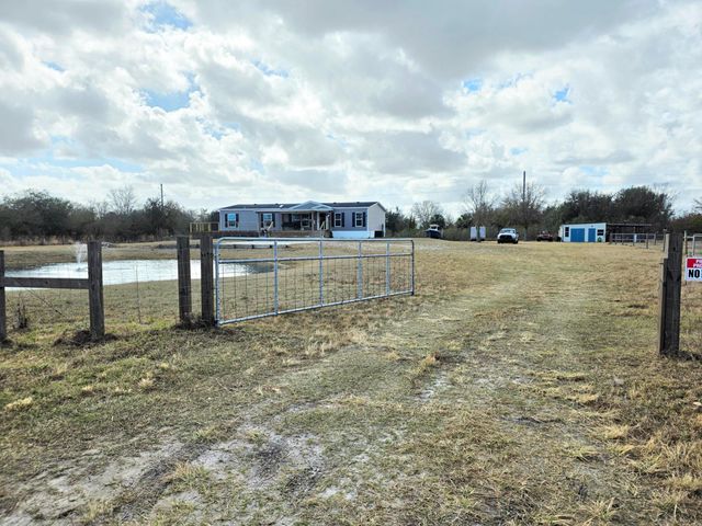 15468 NW 242nd Street, Okeechobee, FL 34972