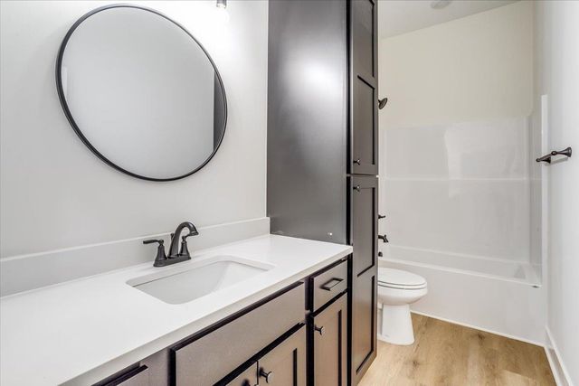 5563 Wandering Way, Maize, KS 67101