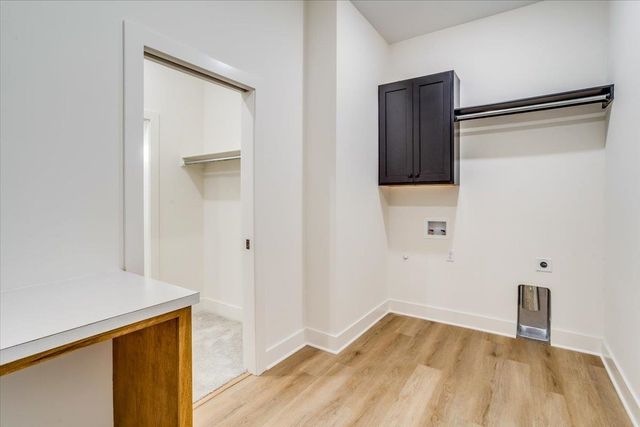 5563 Wandering Way, Maize, KS 67101