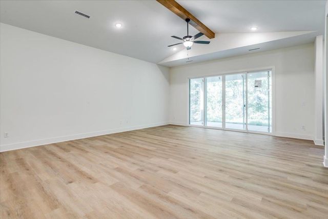 5563 Wandering Way, Maize, KS 67101