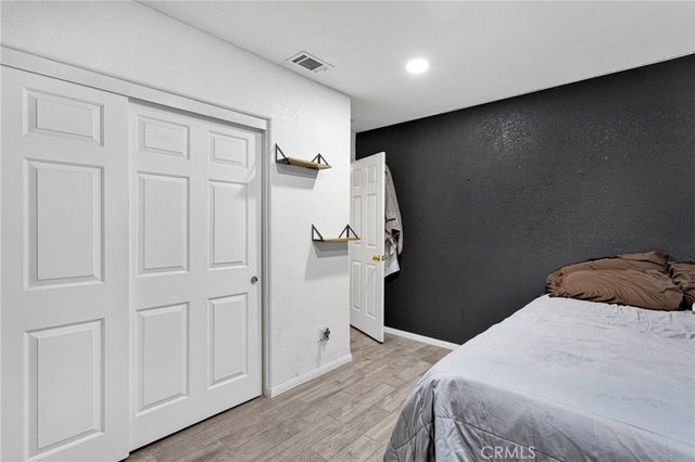 16081 Sitting Bull, Victorville, CA 92395
