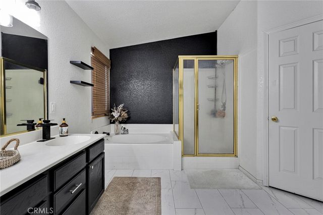 16081 Sitting Bull, Victorville, CA 92395