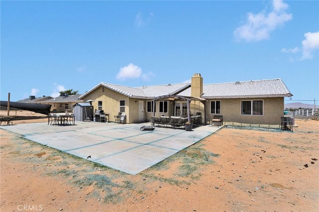16081 Sitting Bull, Victorville, CA 92395