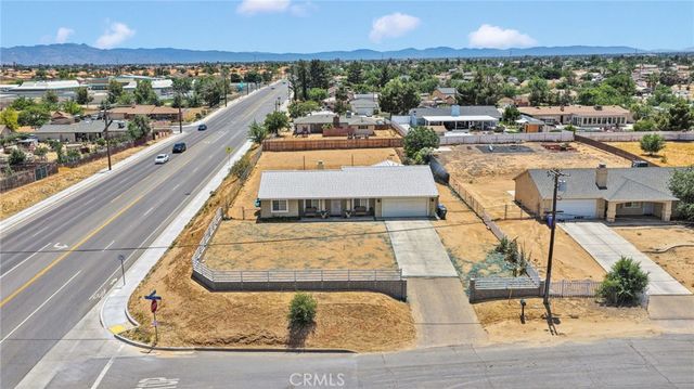 16081 Sitting Bull, Victorville, CA 92395