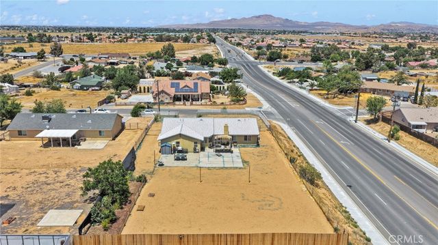 16081 Sitting Bull, Victorville, CA 92395