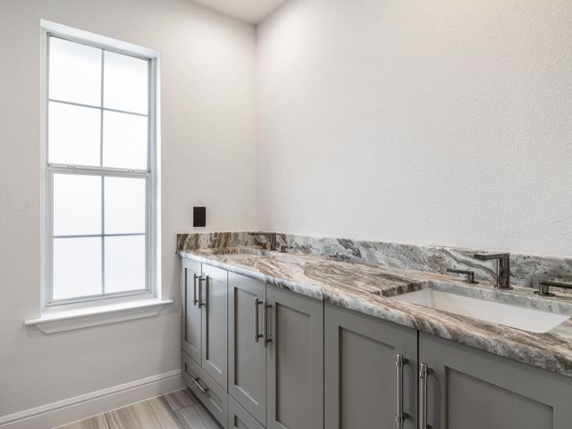 2405 Hunters Creek CV, Cedar Park, TX 78613