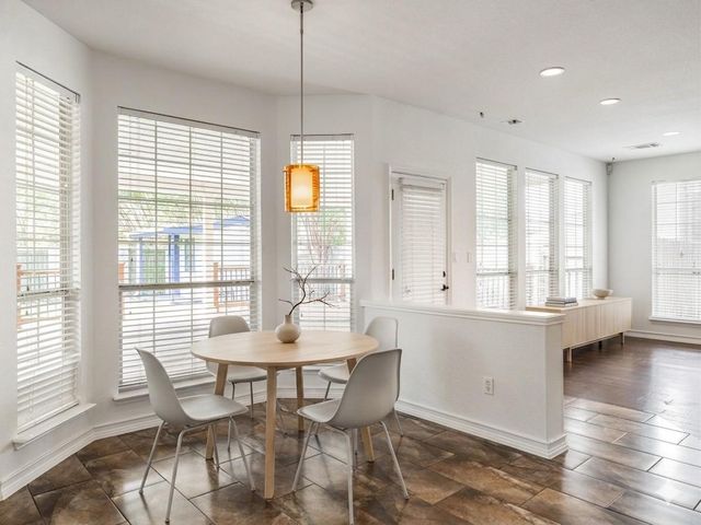 2405 Hunters Creek CV, Cedar Park, TX 78613