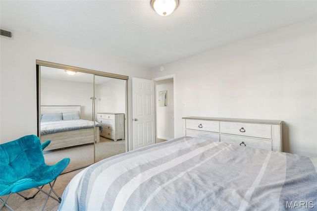 3129 Edwards Place 203, Maryland Heights, MO 63043