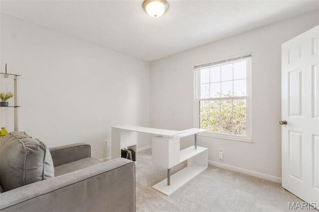 3129 Edwards Place 203, Maryland Heights, MO 63043