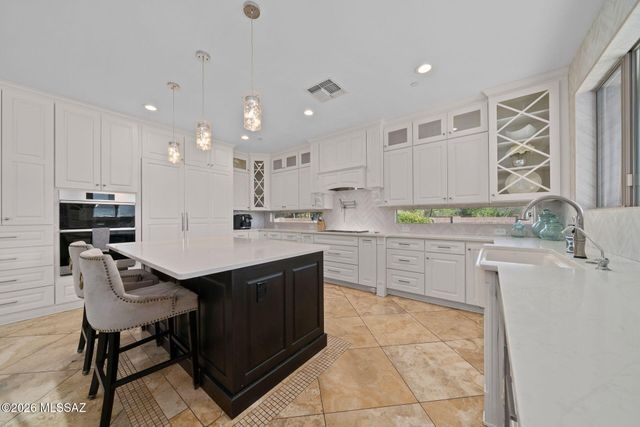 8457 N Ironwood Reserve Way, Tucson, AZ 85743