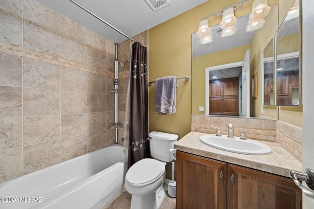 8457 N Ironwood Reserve Way, Tucson, AZ 85743
