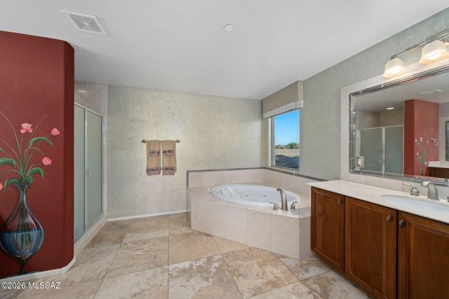 8457 N Ironwood Reserve Way, Tucson, AZ 85743