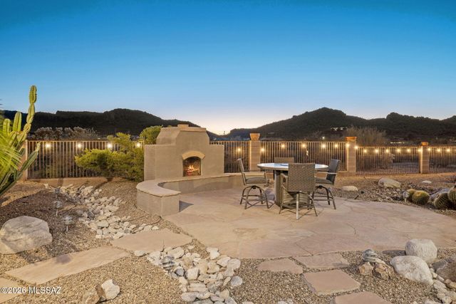 8457 N Ironwood Reserve Way, Tucson, AZ 85743