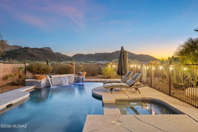 8457 N Ironwood Reserve Way, Tucson, AZ 85743